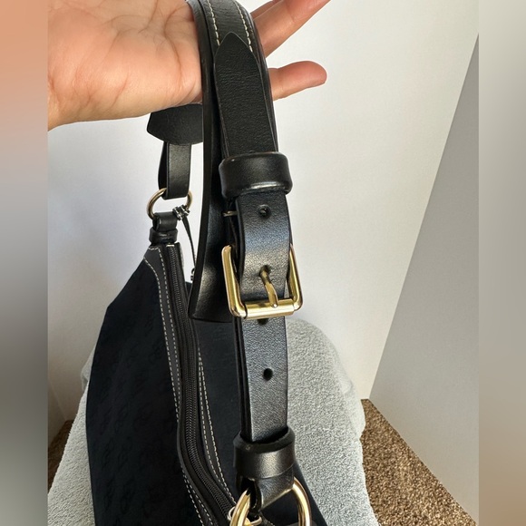 Dooney & Bourke Signature Fabric Canvas w/ Leather Trim Hobo Bag, Black, EUC - Picture 9 of 11